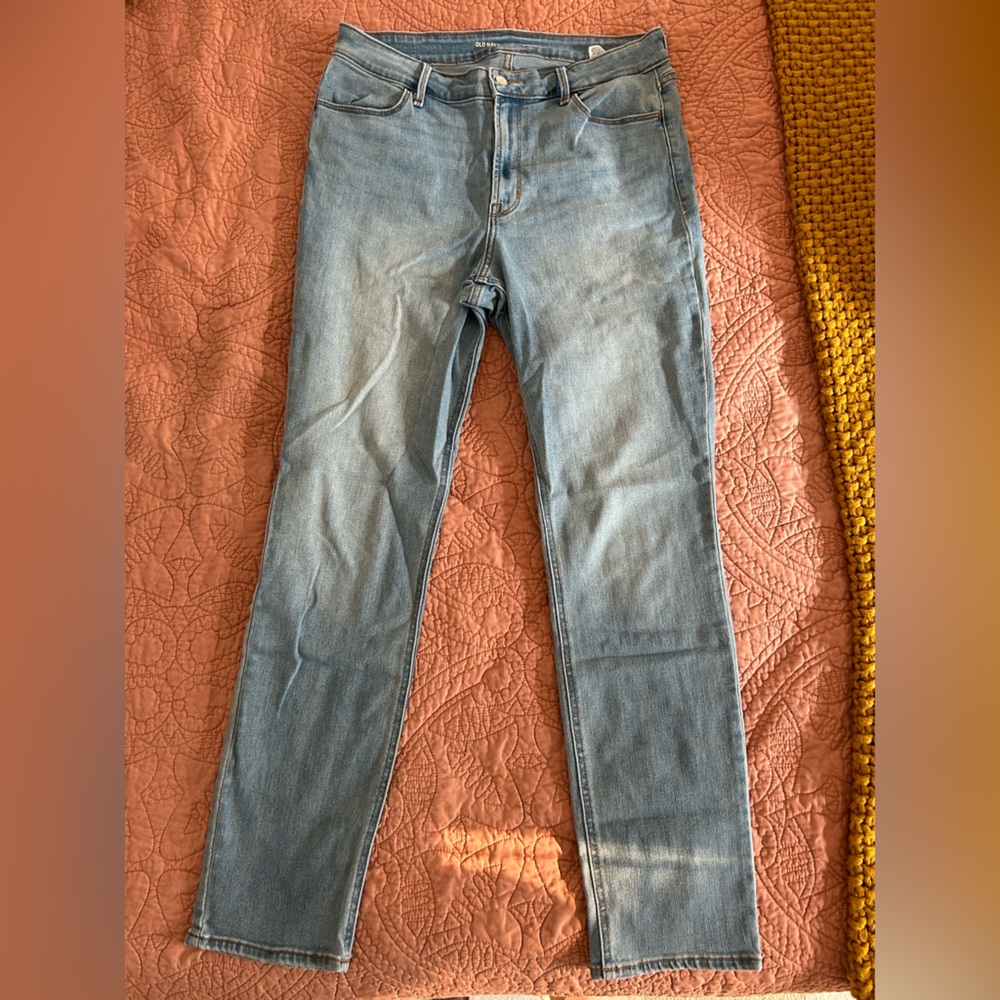Light Blue Old Navy High Rise Straight Jeans Size 12 Long
